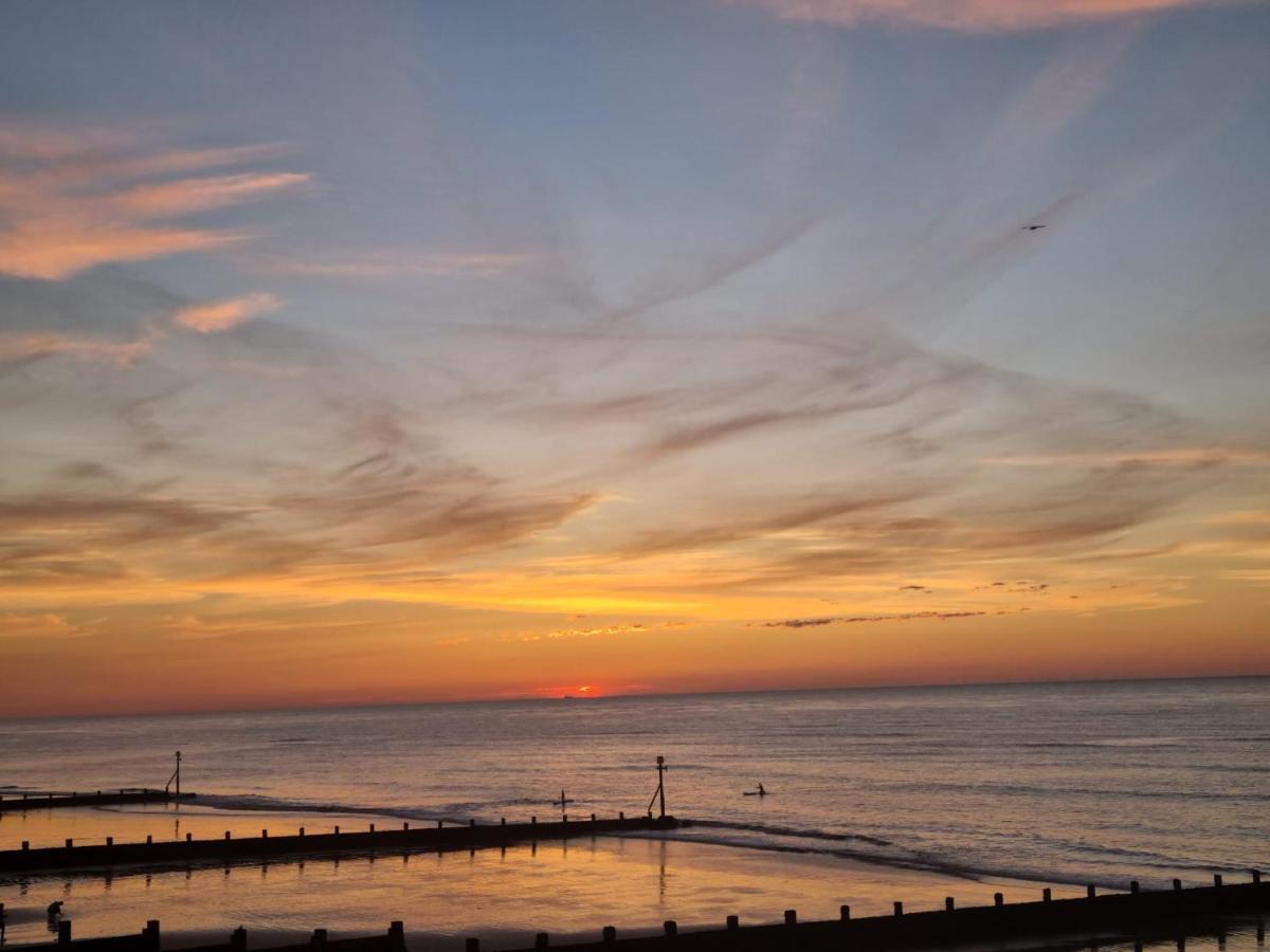Burlington Berties Otel Sheringham Dış mekan fotoğraf