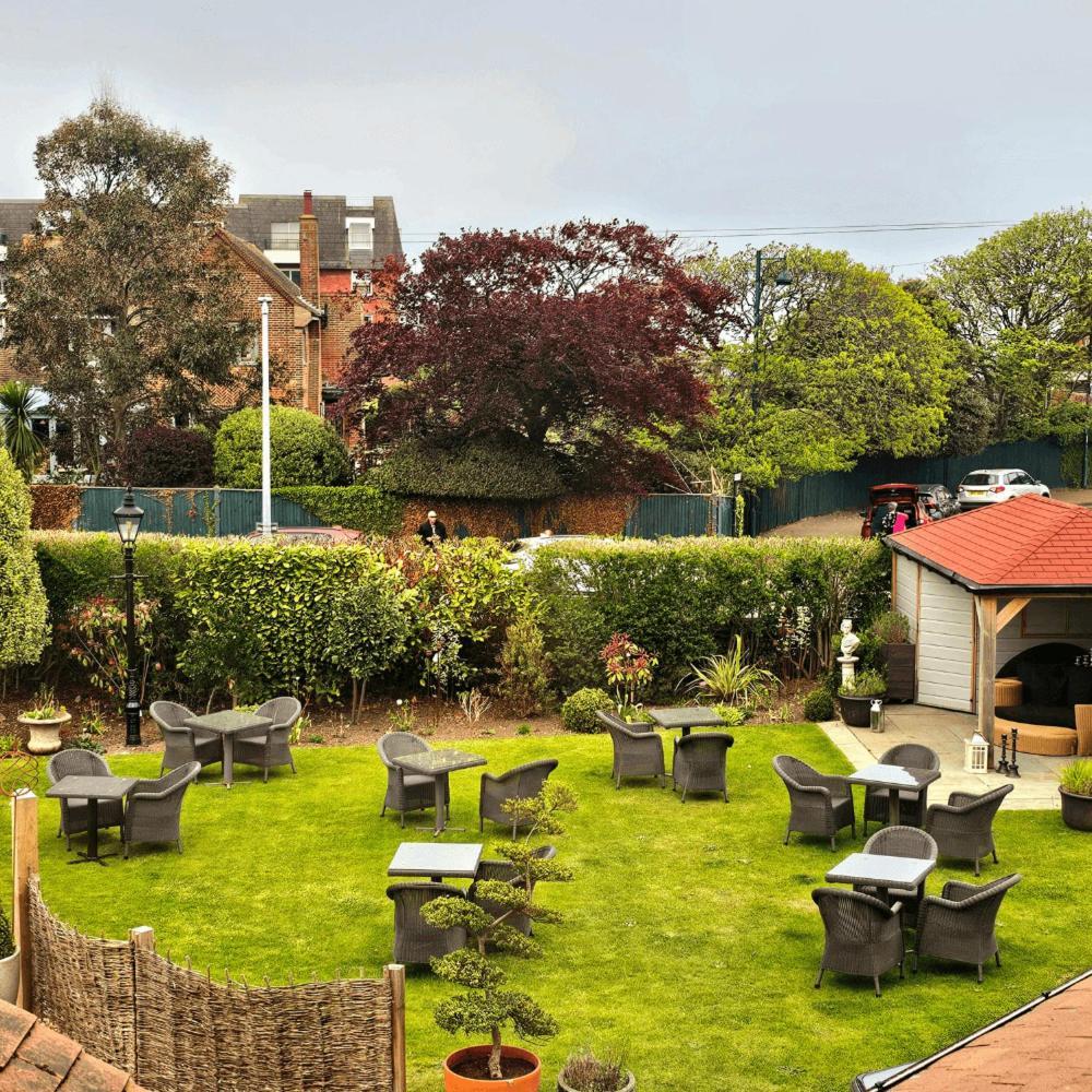 Burlington Berties Otel Sheringham Oda fotoğraf